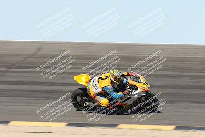 media/May-10-2025-Race Pace (Sat) [[db32fef2da]]/Vested/3-Bowl Set 1 (9am)/